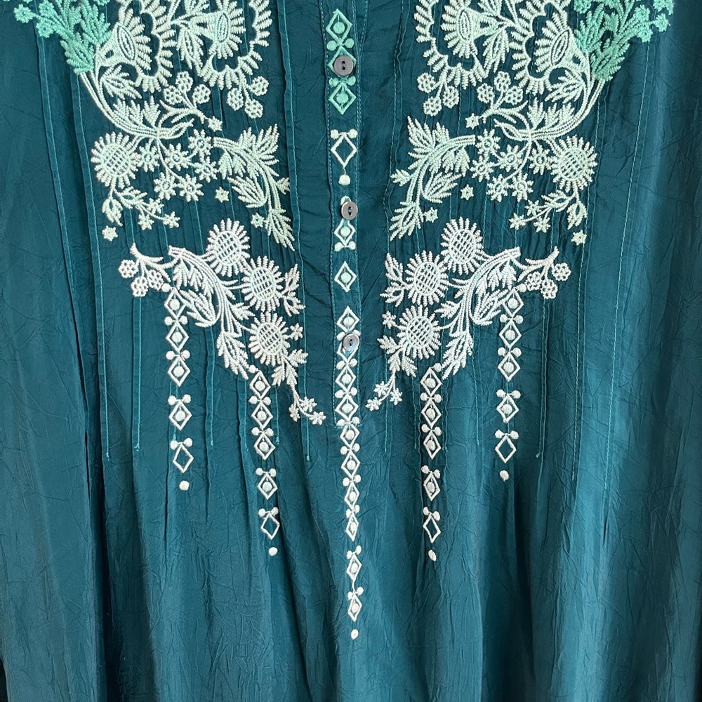 JOHNNY WAS Embroidered Turquoise Blouse Medium - Picture 2 of 4
